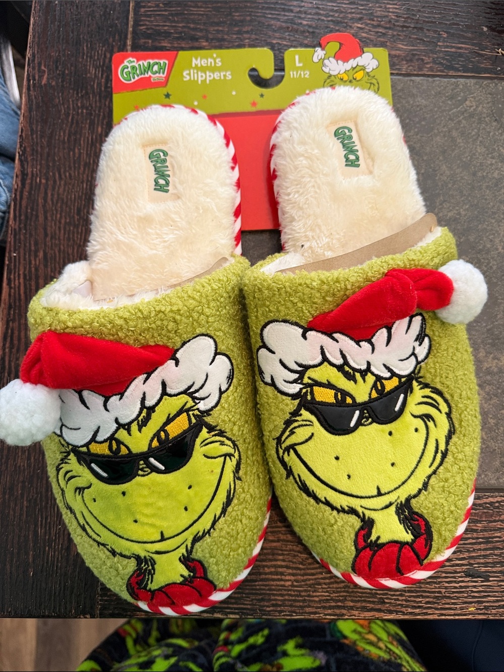 Grinch Men’s Green Slip-On Holiday Slippers